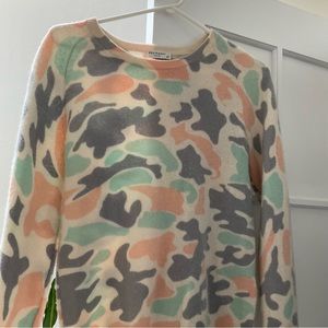 Equipment 100% cashmere sweater